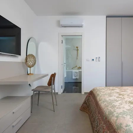 Luxury Apartments Brijuni Valbandon Exterior photo